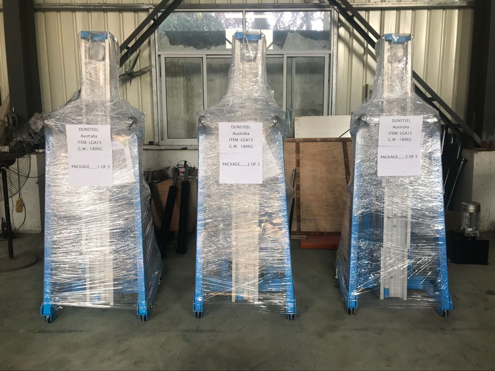 LGA aluminium winch stacker